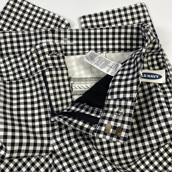 Old Navy Pikie Mid-Rise Secret Slim Pockets Pants Black White Gingham Check 4 - Picture 10 of 11